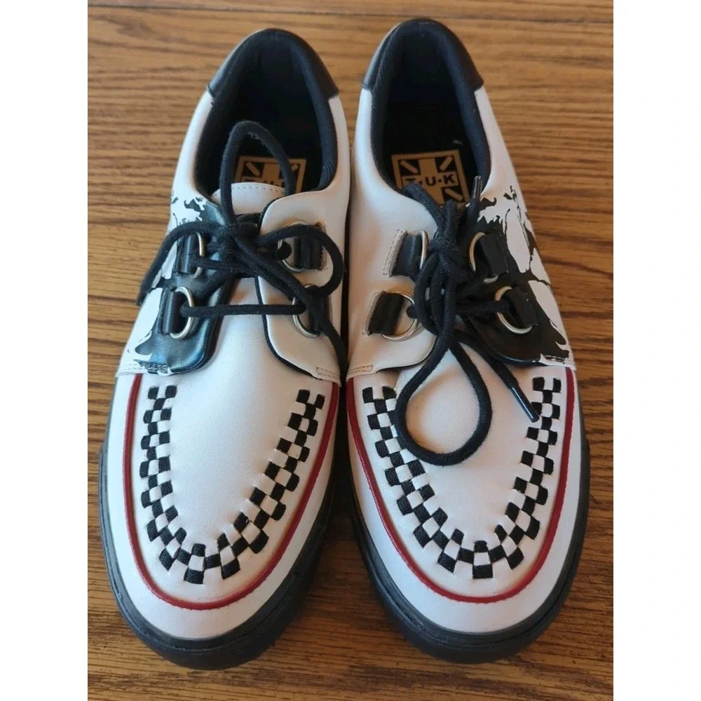 Unisex TUK Creeper Sneaker Men's 7 Women's 9 White‎ Black & Red Trim